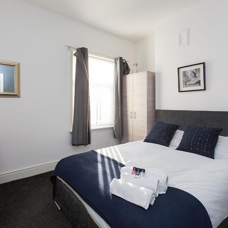 לינה וארוחת בוקר Townhouse @ Corporation Street Stoke חדר תמונה